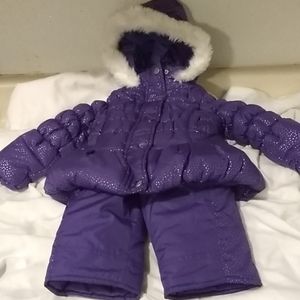 Snow suit